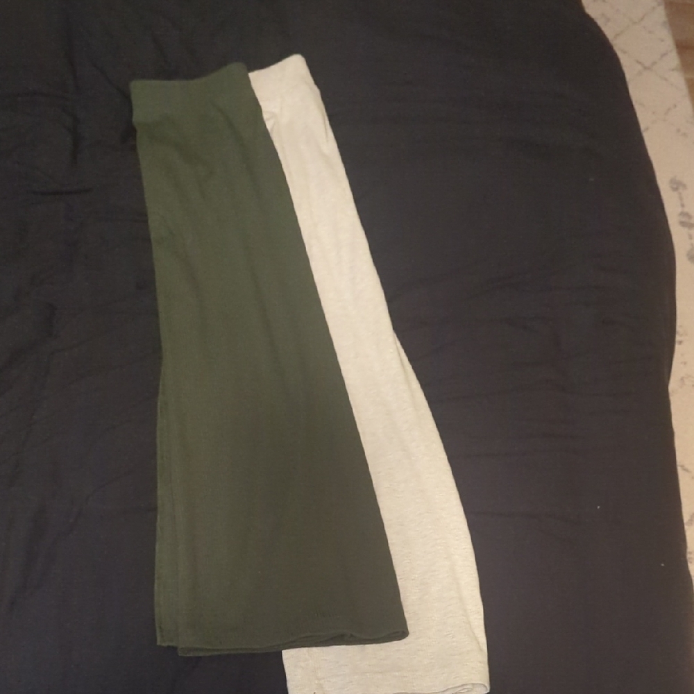 American Eagle Outfitters Kids Green and Cream Maxi Skirt